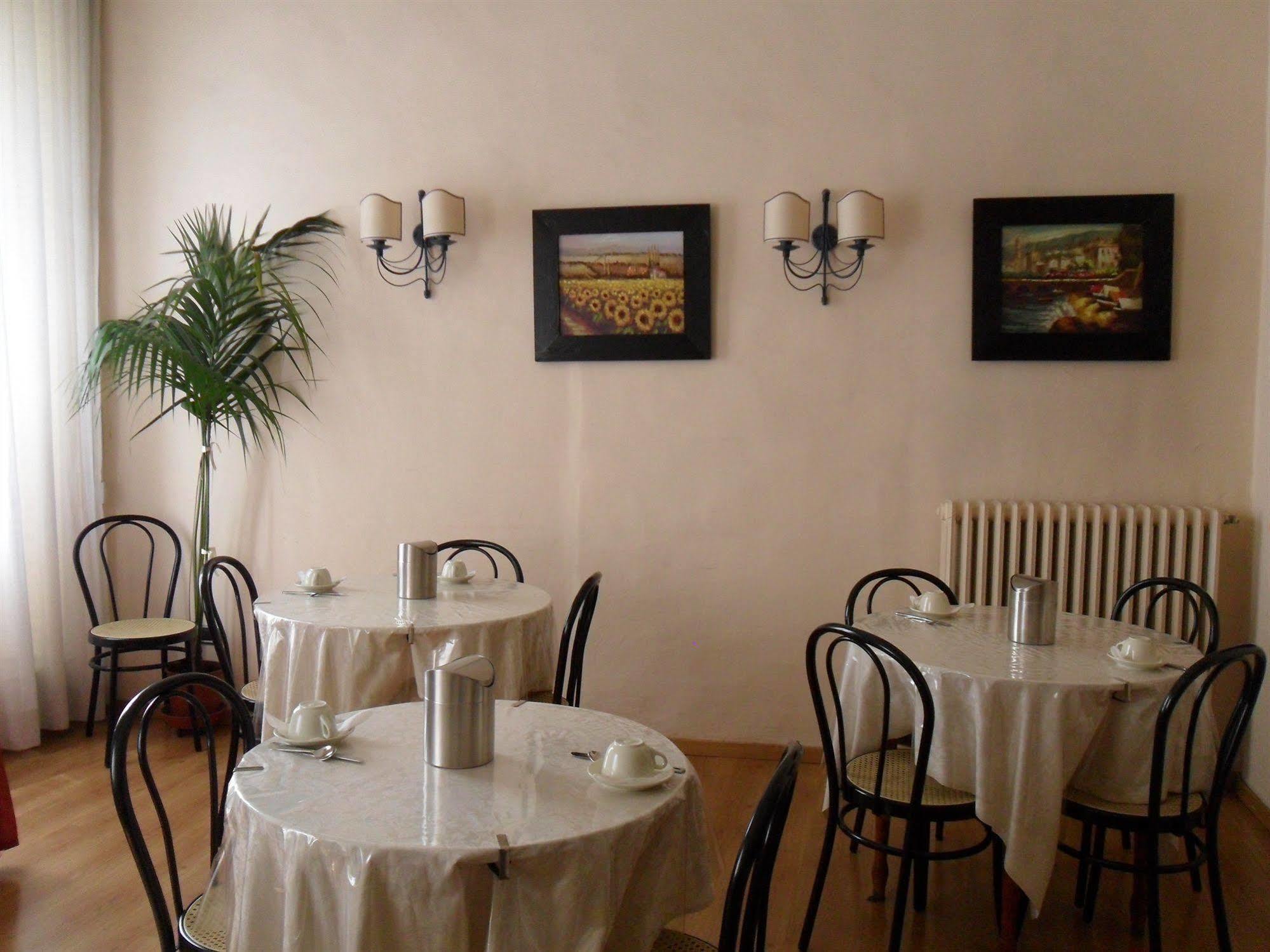 Piccolo Hotel Nel Centro Storico Di Firenze Florence Exterior photo